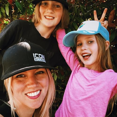 Simple + Free Profile