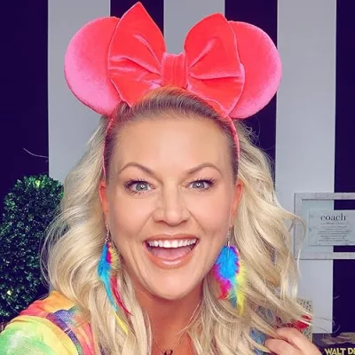 Tina Joy Carroll * The Social Mouse