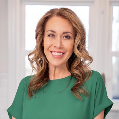 Kasey Trenum Profile