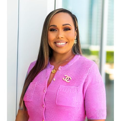 Lauren Elise Profile