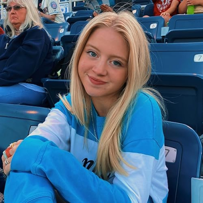 Kelly Grace Richardson Profile