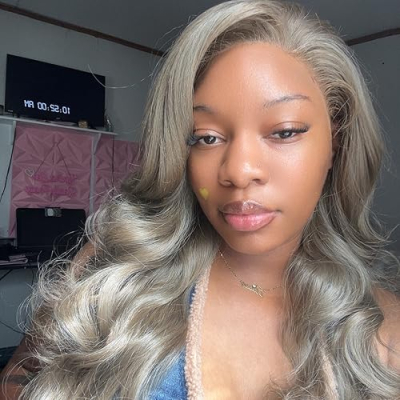 Alissa Renee Profile