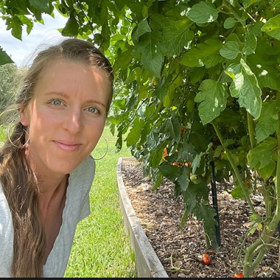 Lauren McDade Profile