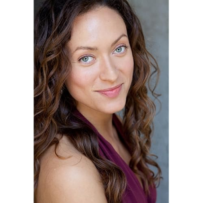 Leda Lum Apotheca Profile