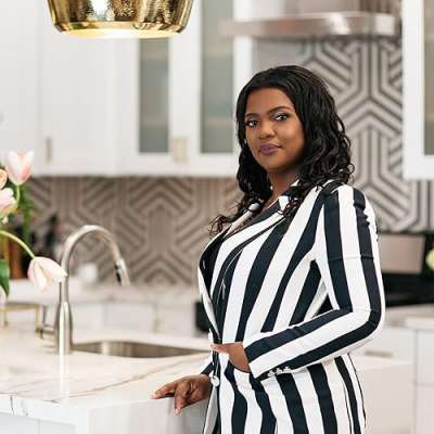 Veronica Solomon Style Profile