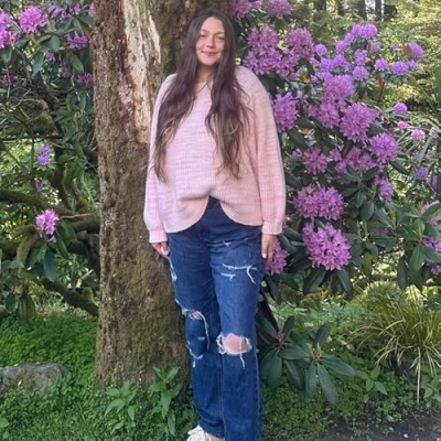 Sam Danielle Profile