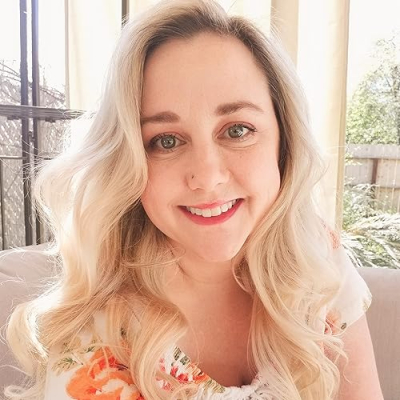 Lisa Kennedy - dollar__mom Profile