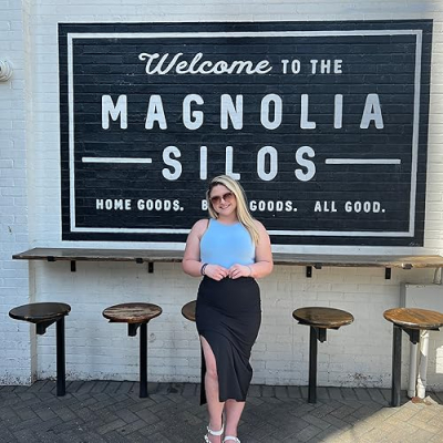 Makenzie Raine Profile