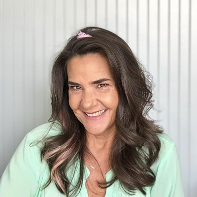 A Cottage Girl Profile