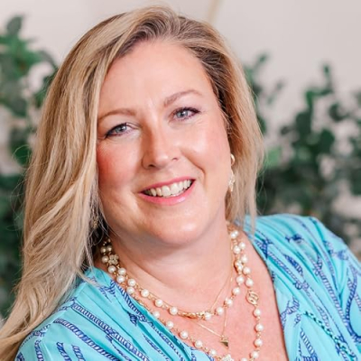 Donna w/EliteStyleLoft Profile