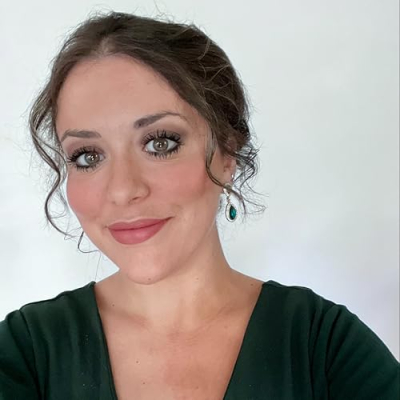 Reviews with Mackenzie Profile