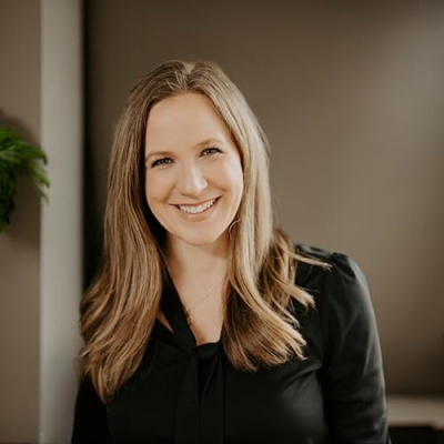 Stephanie - The Country Porch Swing Profile