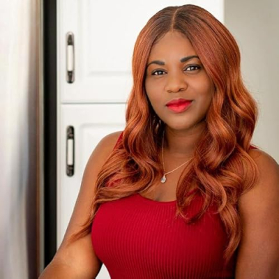 Amazon essentials Profile