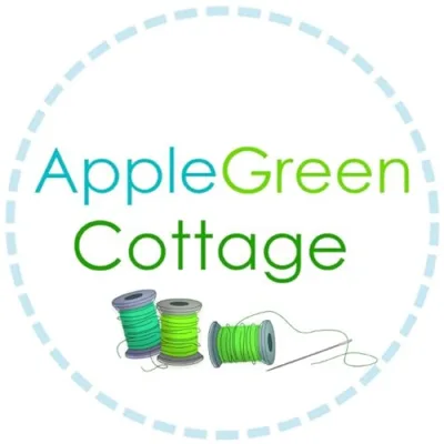 AppleGreen Cottage