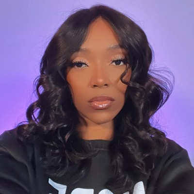 Cassandra Olivia Profile