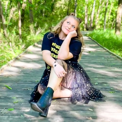 Gracie ✨ @faithnpixiedusting Profile