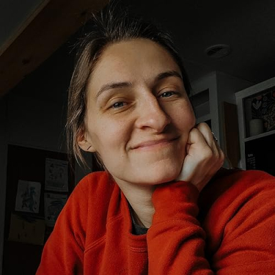 ✅ Real Reviews with the Lyons ✅ Profile