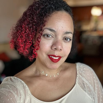 Emily’s Fab Finds Profile