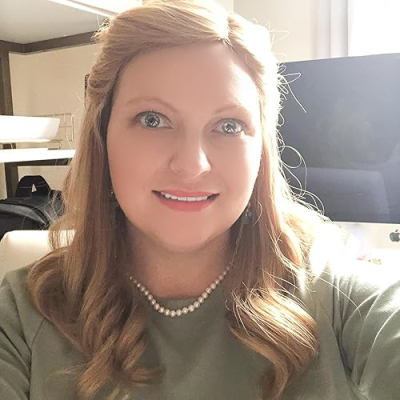 Candidly Delicious - An Awkward Mama Profile