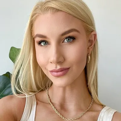 Megan Long | IFBB Pro