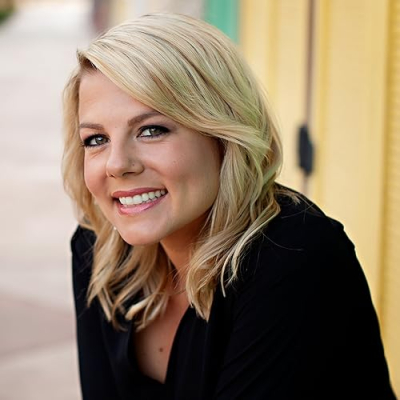 Andrea Woroch Profile