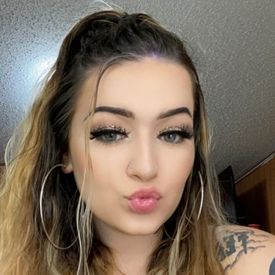 Callie Brook 💋 Profile