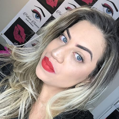 Fabiane Tavares Beauty Profile