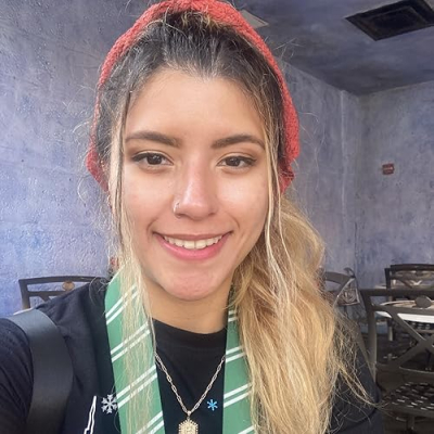 Elizabeth Lopez Profile