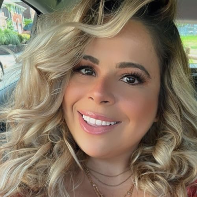 Alexandra Molina Profile