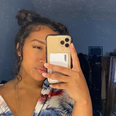 stevie lewis ♥ Profile