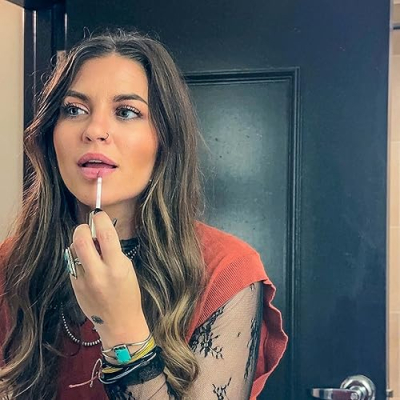 Kelsey Michalak Profile