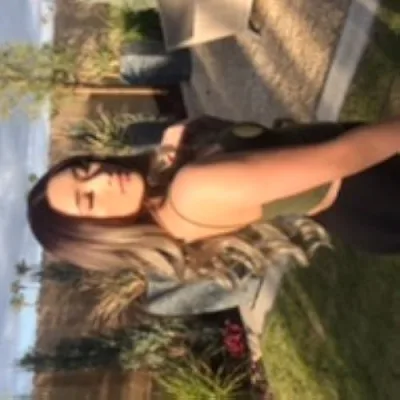 Sarah Vee’s Store Front