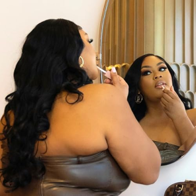 MIA THE BOSS Profile