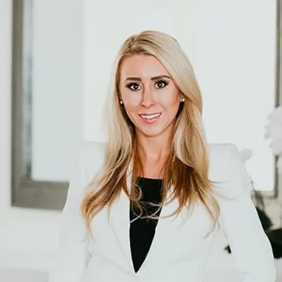 Courtney Bentley Favorites