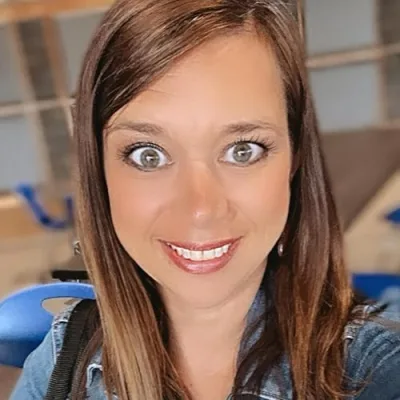 Raves and Reviews with the Raes