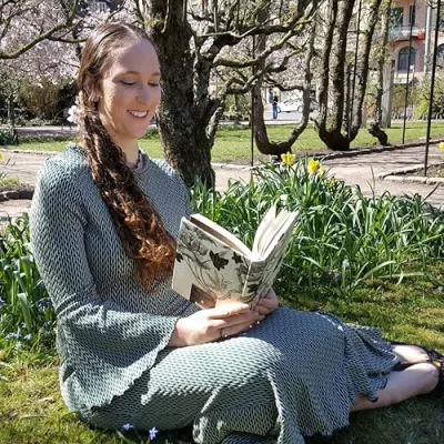 Astrid VJ Recommends