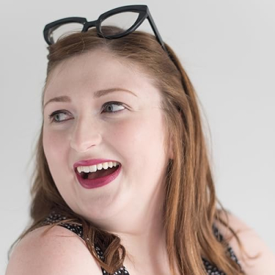 Angela Taylor Lu.nu.la Nail Lab Profile