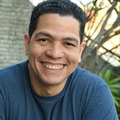 Iván Briceño Profile