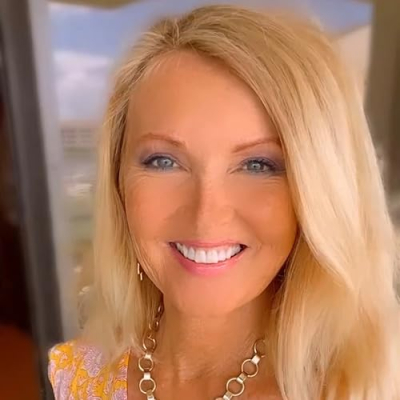 Chic in St Pete Profile