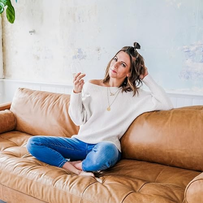 Ali Greene | The Whole You. Unfiltered. Profile