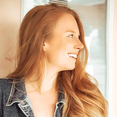 Alena Murgatroyd Profile