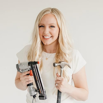 Hunters of Happiness Profile