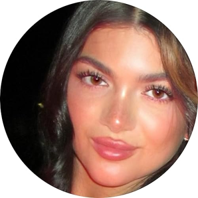 Evangelina Petrakis Profile