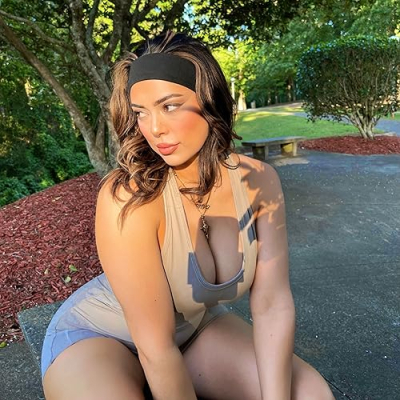 Rebecca Lopez Profile