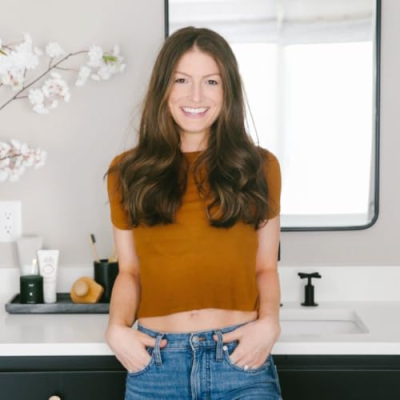 Ashley Kiely Living Profile