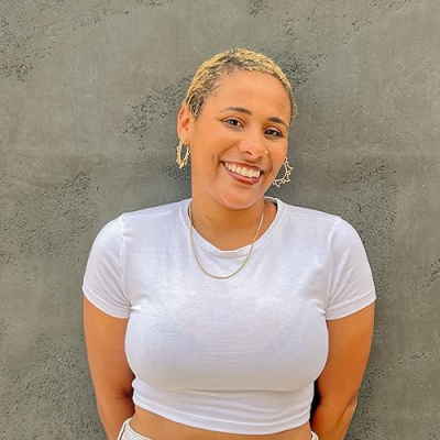 Davina Jones Profile