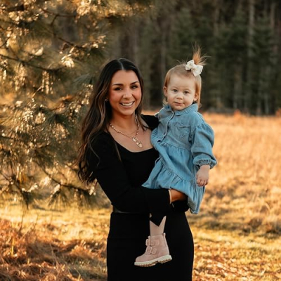 Danielle Houston Profile