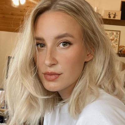 Laura Hatfield | Laura Makes Profile