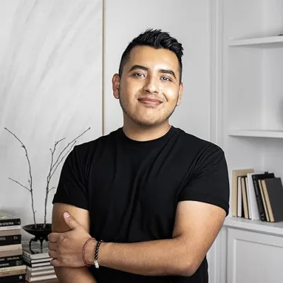 Jorge Gomez - Casa Refined