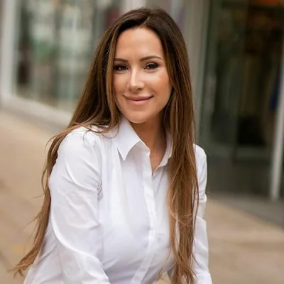 L A B E L E S S + N U T R I T I O N